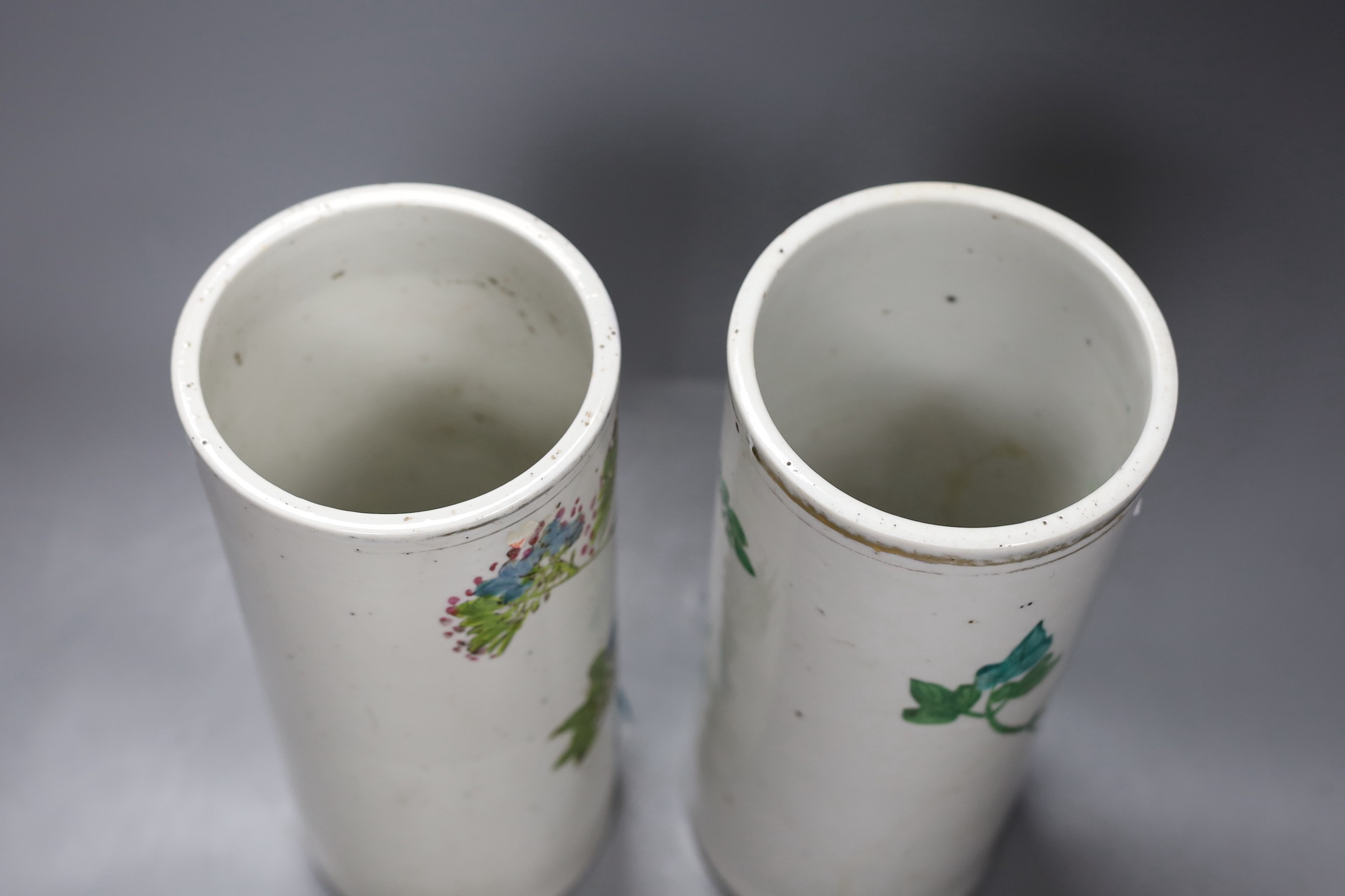 Two Chinese famille rose cylindrical vases, Republic period, 28cm tall